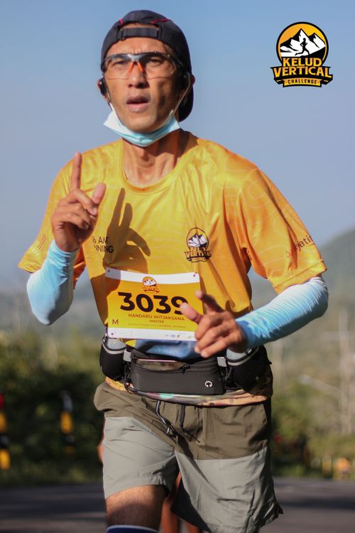 Race photo from Kelud Vertical Challenge 2024