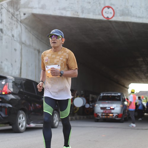 Race photo from KEDIRI HALF MARATHON 2026