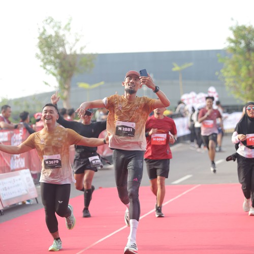 Race photo from KEDIRI HALF MARATHON 2026