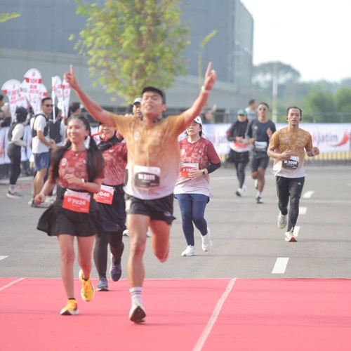 Race photo from KEDIRI HALF MARATHON 2026