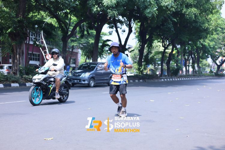 Race photo from SURABAYA ISOPLUS MARATHON 2025