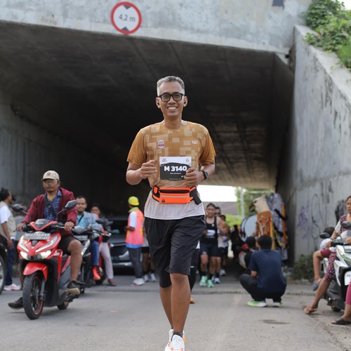 Race photo from KEDIRI HALF MARATHON 2026