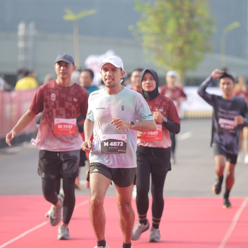 Race photo from KEDIRI HALF MARATHON 2026