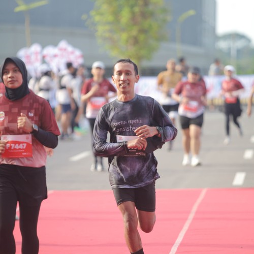 Race photo from KEDIRI HALF MARATHON 2026