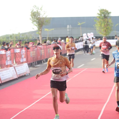 Race photo from KEDIRI HALF MARATHON 2026