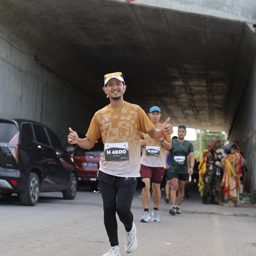 Race photo from KEDIRI HALF MARATHON 2026