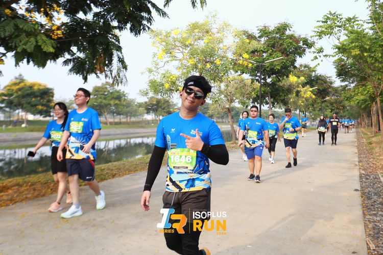 Race photo from ISOPlus Run 2024 Jakarta