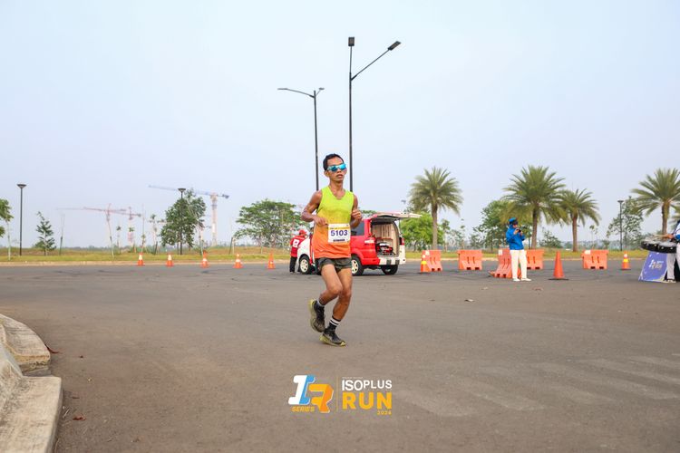 Race photo from ISOPlus Run 2024 Jakarta