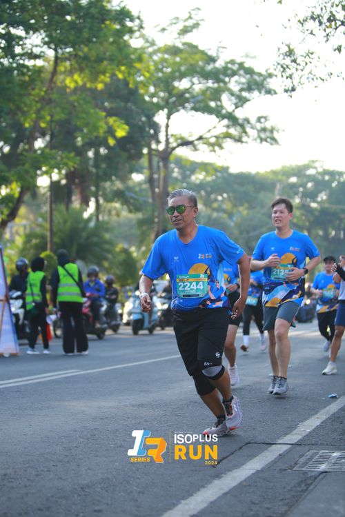 Race photo from Isoplus Run 2024 Surabaya