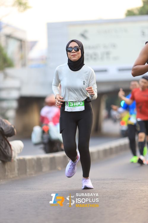 Race photo from SURABAYA ISOPLUS MARATHON 2025