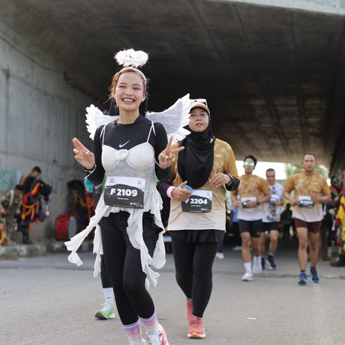 Race photo from KEDIRI HALF MARATHON 2026