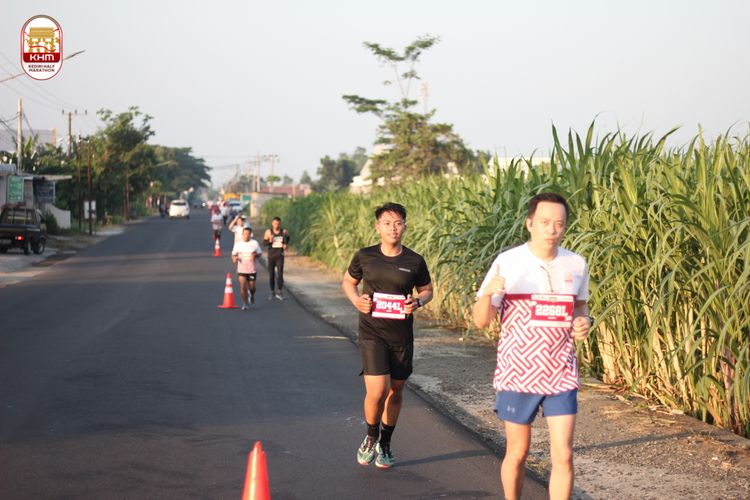Race photo from Kediri Half Marathon 2024