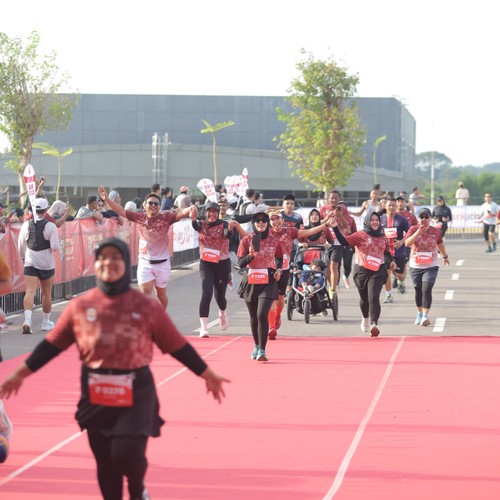 Race photo from KEDIRI HALF MARATHON 2026