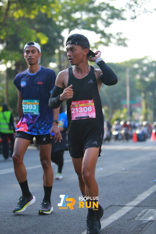 Race photo from Isoplus Run 2024 Surabaya