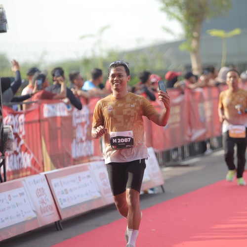 Race photo from KEDIRI HALF MARATHON 2026