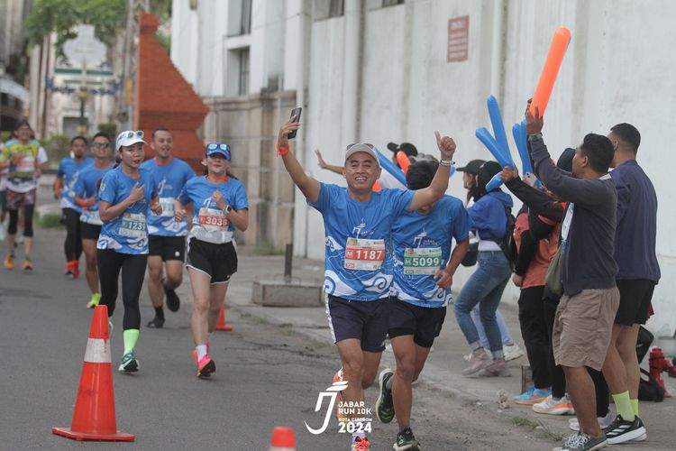 Race photo from Jabar Run 10K 2024