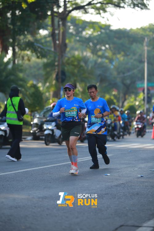 Race photo from Isoplus Run 2024 Surabaya