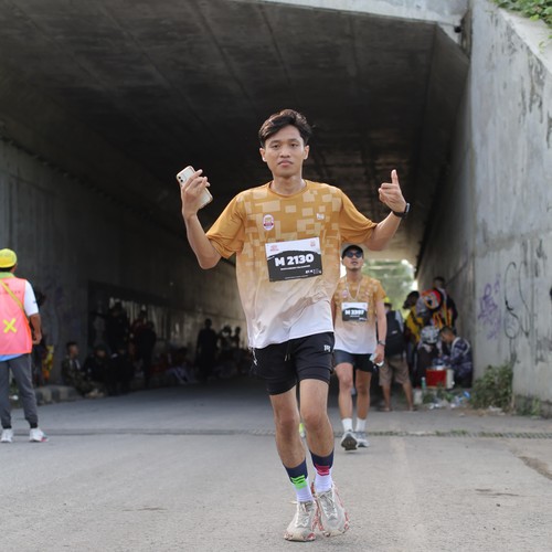 Race photo from KEDIRI HALF MARATHON 2026