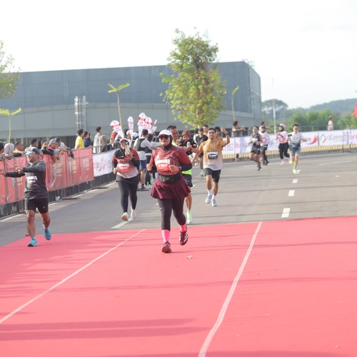 Race photo from KEDIRI HALF MARATHON 2026