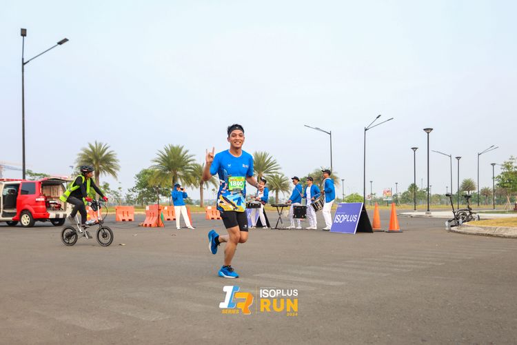 Race photo from ISOPlus Run 2024 Jakarta