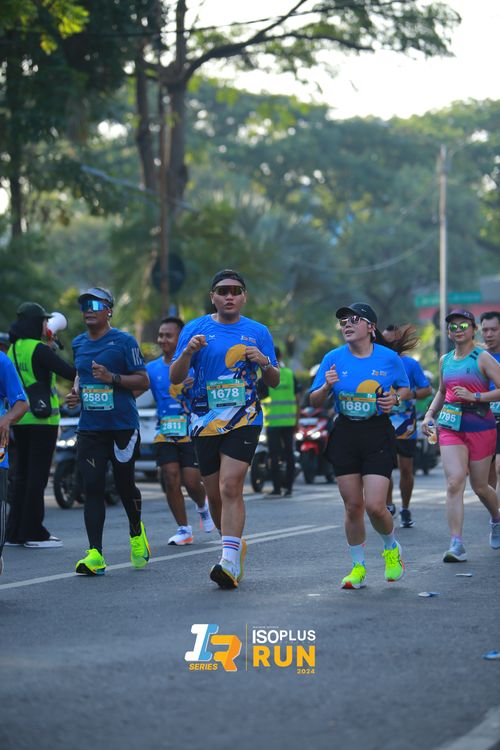 Race photo from Isoplus Run 2024 Surabaya