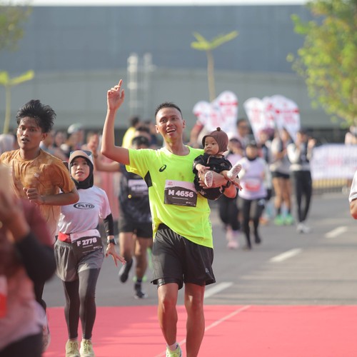 Race photo from KEDIRI HALF MARATHON 2026