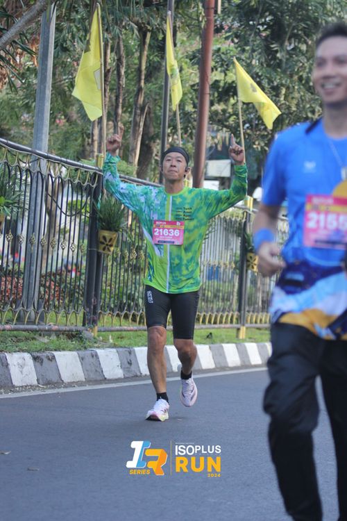 Race photo from Isoplus Run 2024 Surabaya