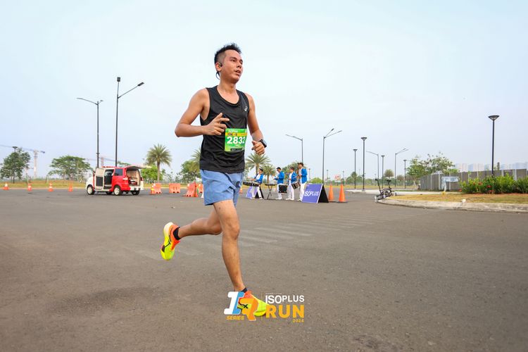 Race photo from ISOPlus Run 2024 Jakarta
