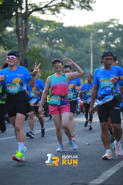 Race photo from Isoplus Run 2024 Surabaya