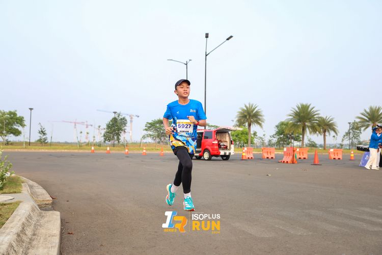 Race photo from ISOPlus Run 2024 Jakarta
