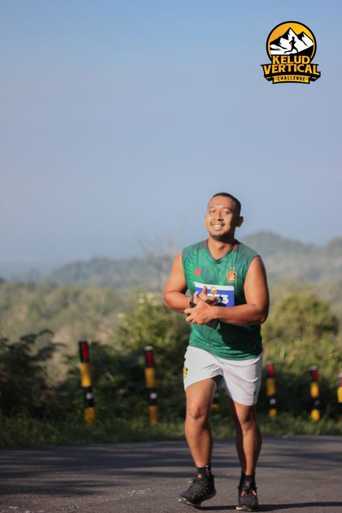 Race photo from Kelud Vertical Challenge 2024