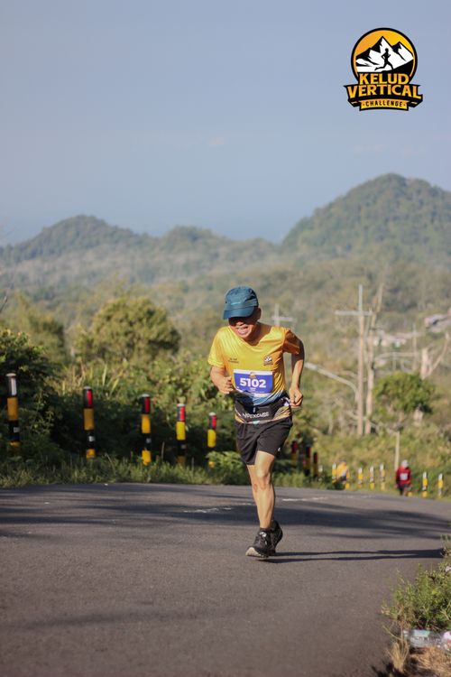 Race photo from Kelud Vertical Challenge 2024
