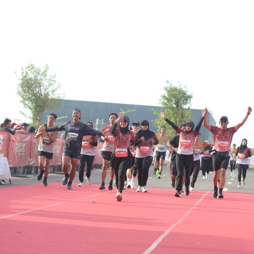 Race photo from KEDIRI HALF MARATHON 2026