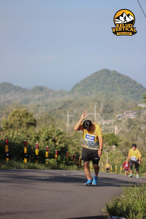 Race photo from Kelud Vertical Challenge 2024