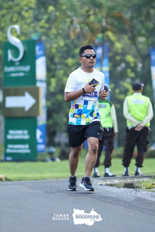 Race photo from Taman Budaya x BOGORUN 2025