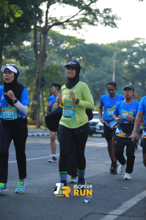 Race photo from Isoplus Run 2024 Surabaya