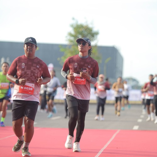 Race photo from KEDIRI HALF MARATHON 2026
