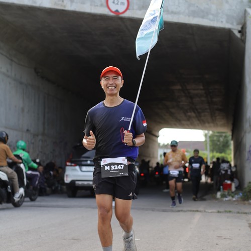 Race photo from KEDIRI HALF MARATHON 2026