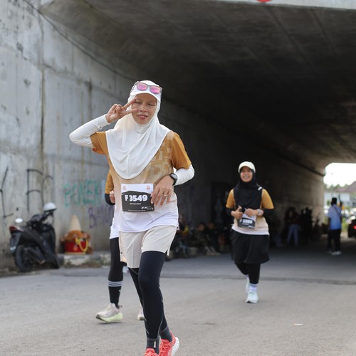 Race photo from KEDIRI HALF MARATHON 2026