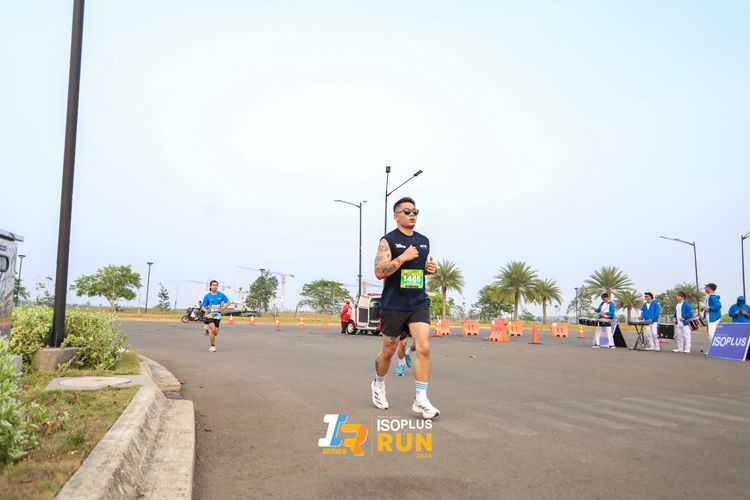 Race photo from ISOPlus Run 2024 Jakarta