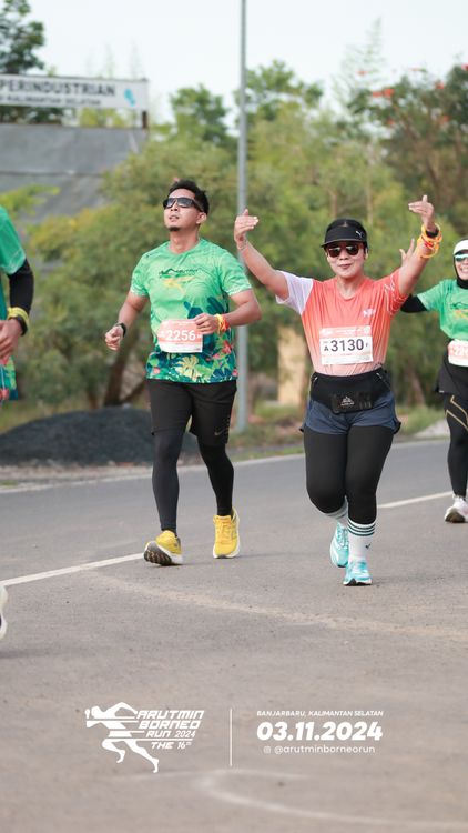 Race photo from Arutmin Borneo Run 2024