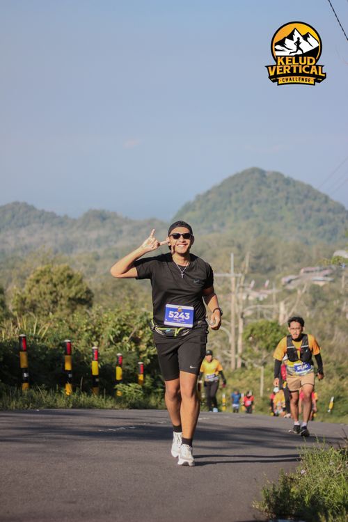 Race photo from Kelud Vertical Challenge 2024