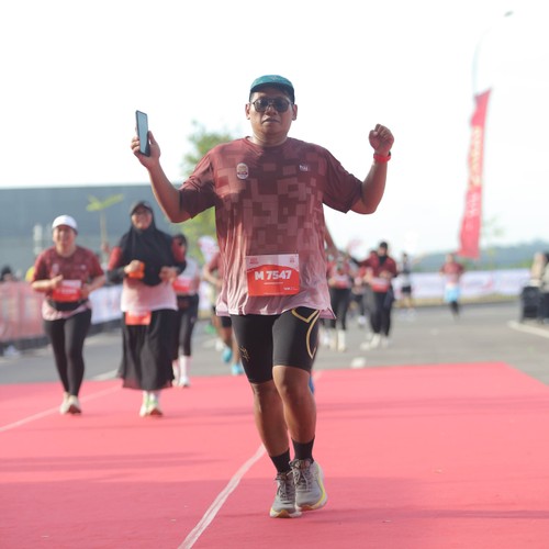 Race photo from KEDIRI HALF MARATHON 2026