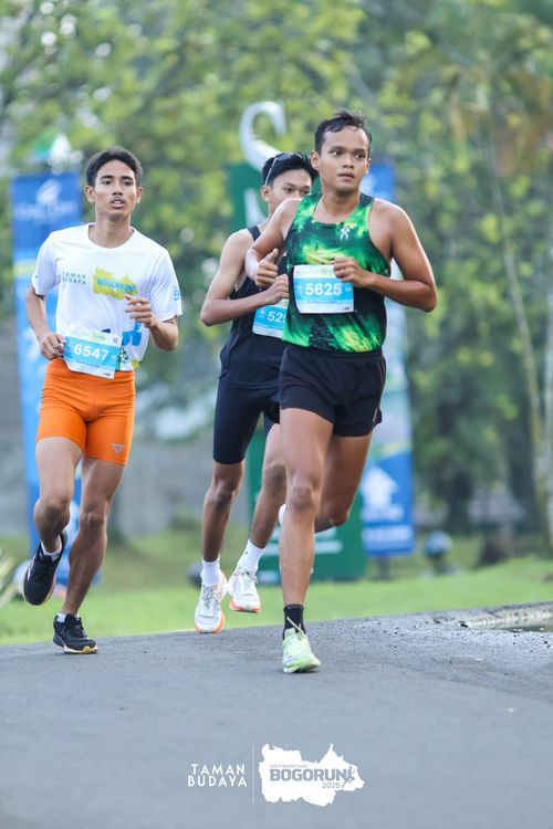 Race photo from Taman Budaya x BOGORUN 2025