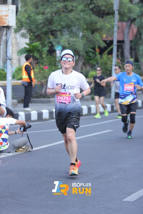 Race photo from Isoplus Run 2024 Surabaya