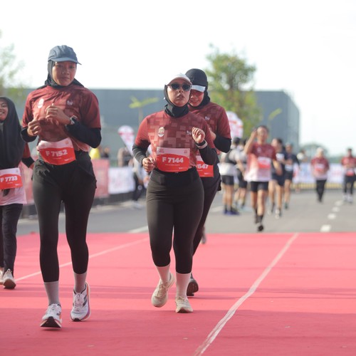 Race photo from KEDIRI HALF MARATHON 2026