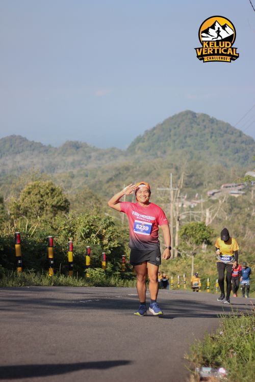 Race photo from Kelud Vertical Challenge 2024