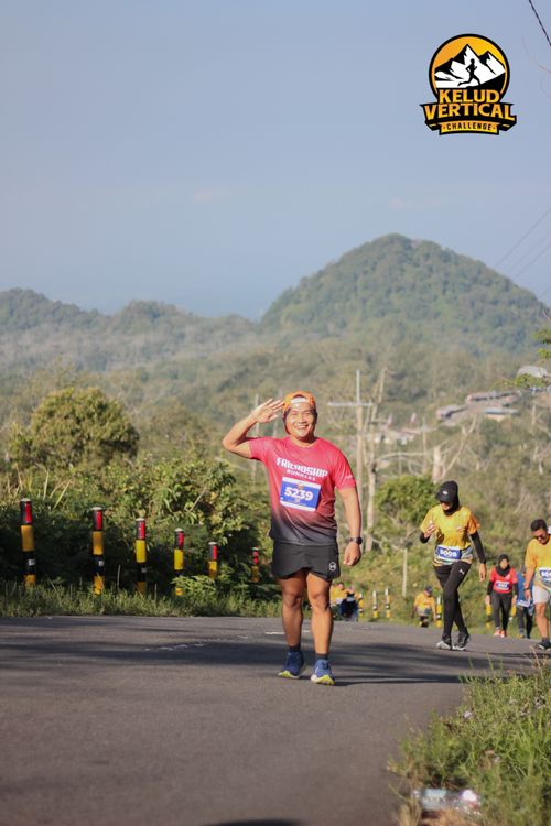 Race photo from Kelud Vertical Challenge 2024