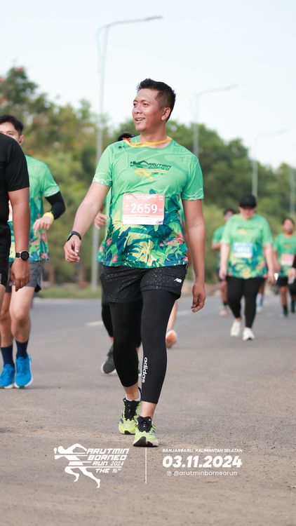 Race photo from Arutmin Borneo Run 2024