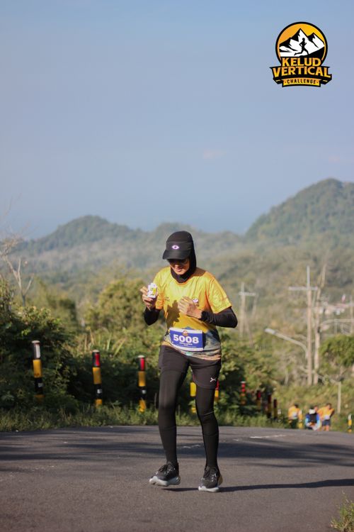 Race photo from Kelud Vertical Challenge 2024